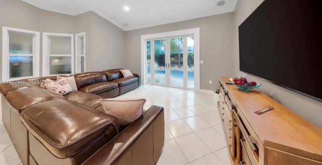 3190 SW 133rd pl, Miami, FL 33175