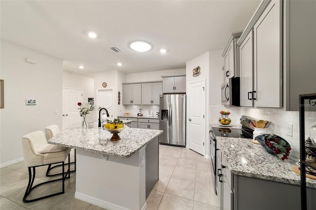 5361 NW 48TH PLACE, Ocala, FL 34482