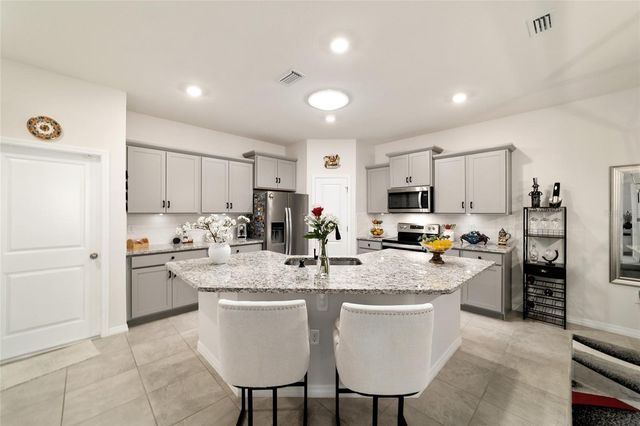 5361 NW 48TH PLACE, Ocala, FL 34482