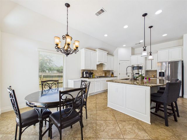 3392 Melony Hill Lane, Pearland, TX 77584