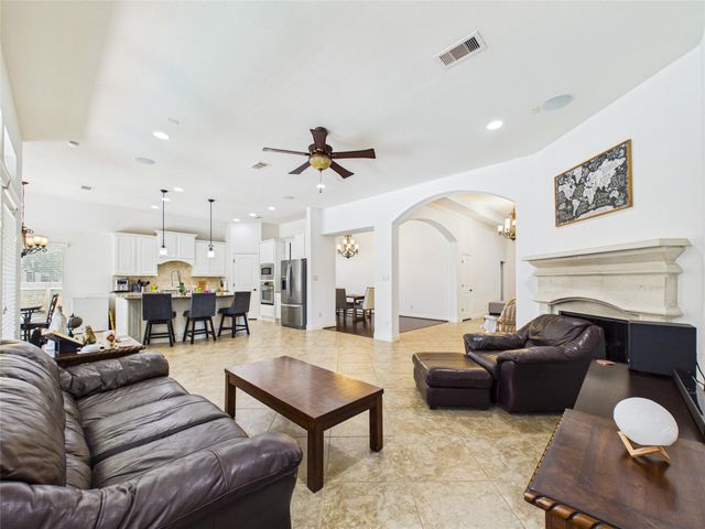 3392 Melony Hill Lane, Pearland, TX 77584