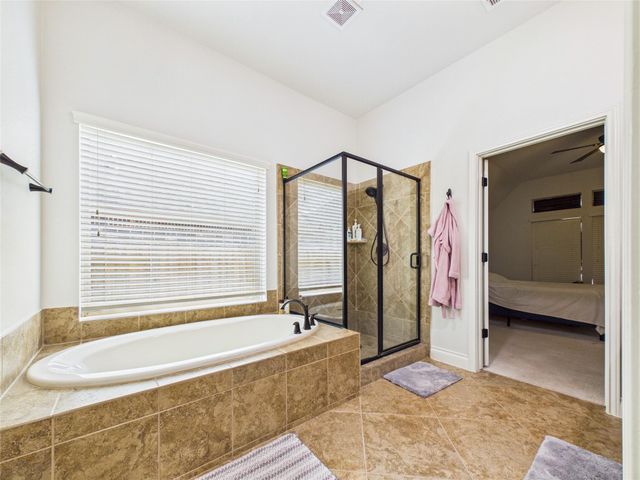 3392 Melony Hill Lane, Pearland, TX 77584