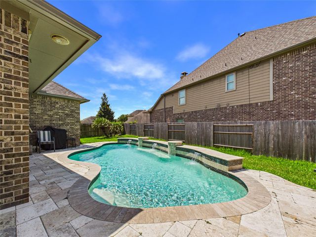 3392 Melony Hill Lane, Pearland, TX 77584