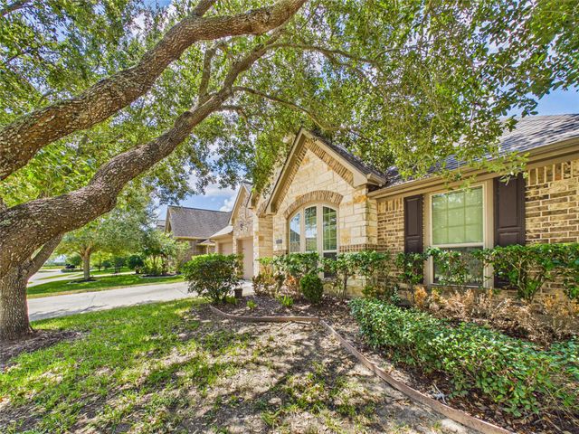 3392 Melony Hill Lane, Pearland, TX 77584