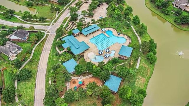 3392 Melony Hill Lane, Pearland, TX 77584
