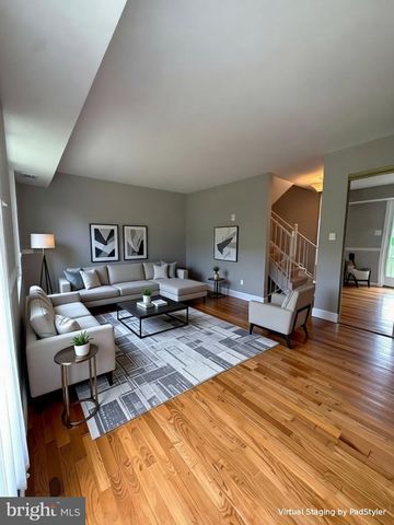 4103 MASSACHUSETTS AVE SE, Washington, DC 20019