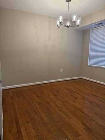 4103 MASSACHUSETTS AVE SE, Washington, DC 20019