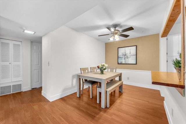 6716 Cascade Road Se 46, Cascade Twp, MI 49546