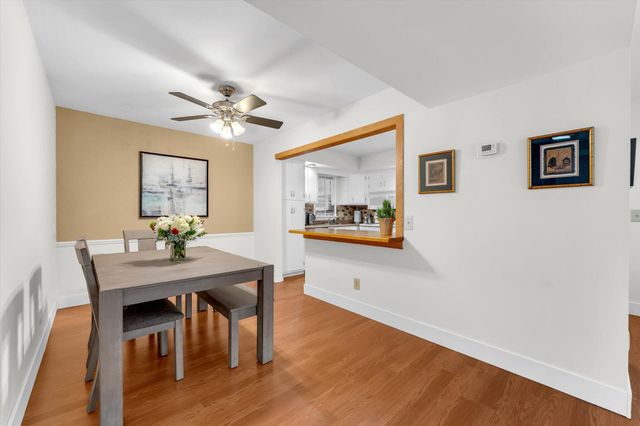 6716 Cascade Road Se 46, Cascade Twp, MI 49546