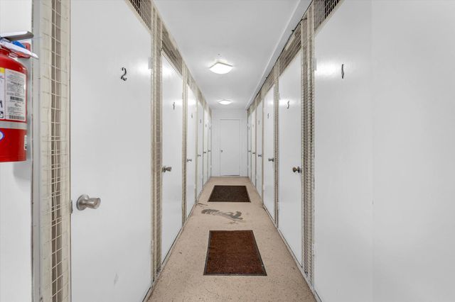 6716 Cascade Road Se 46, Cascade Twp, MI 49546