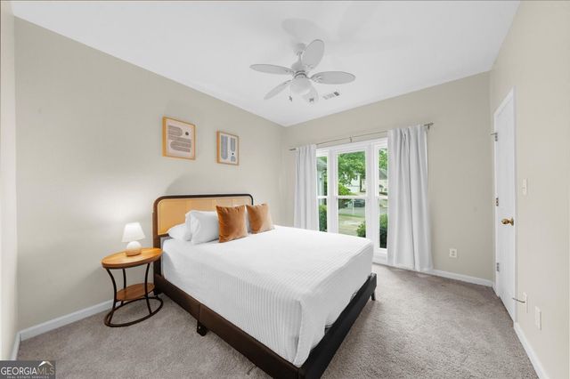 567 Shadow Oaks Drive, Stone Mountain, GA 30087