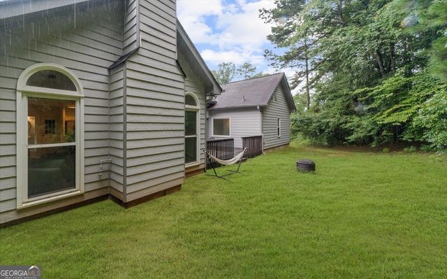 567 Shadow Oaks Drive, Stone Mountain, GA 30087
