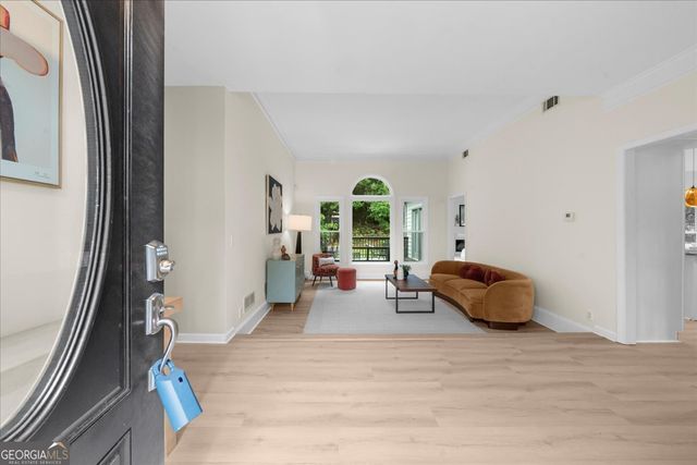 567 Shadow Oaks Drive, Stone Mountain, GA 30087