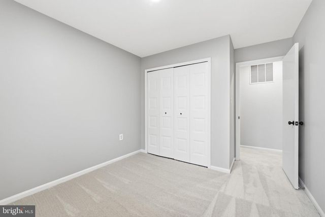 5844 KARA PL, Burke, VA 22015