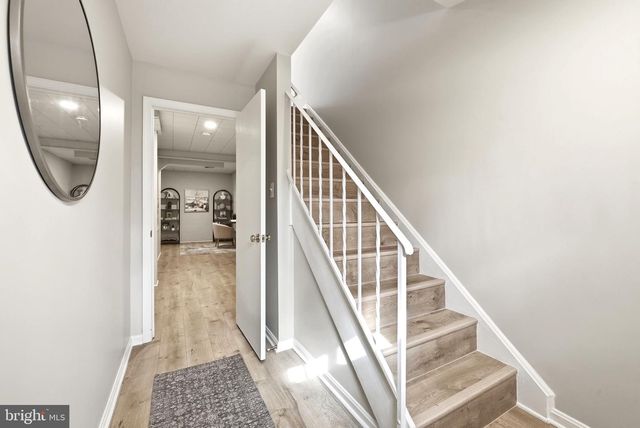 5844 KARA PL, Burke, VA 22015