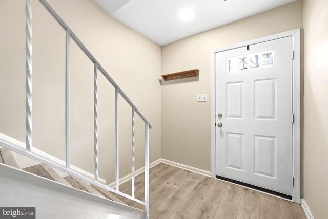 5844 KARA PL, Burke, VA 22015