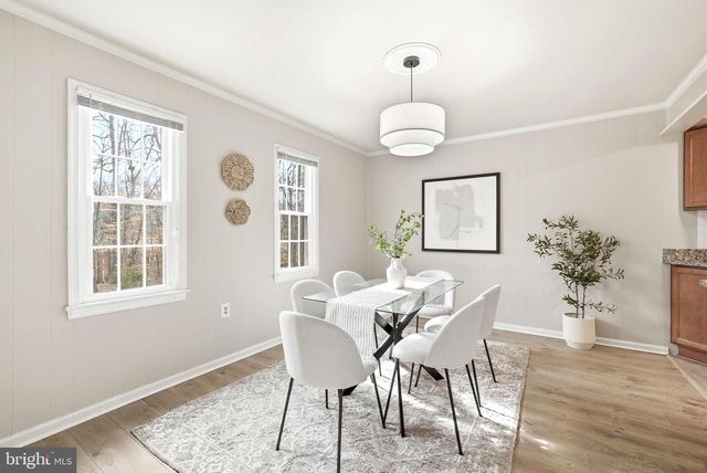 5844 KARA PL, Burke, VA 22015