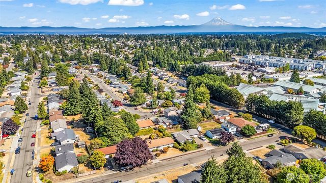 919 N Winnifred Street, Tacoma, WA 98406