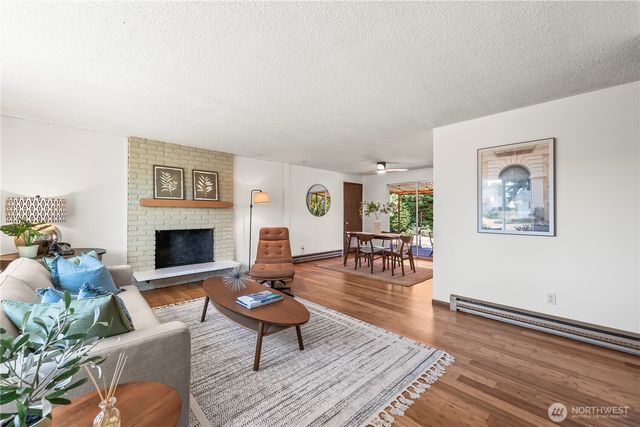 919 N Winnifred Street, Tacoma, WA 98406