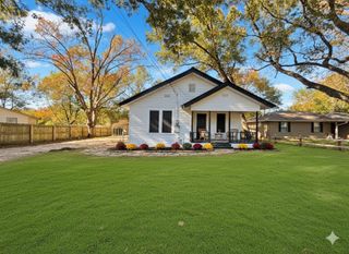 2708 W Collins Street, Corsicana, TX 75110