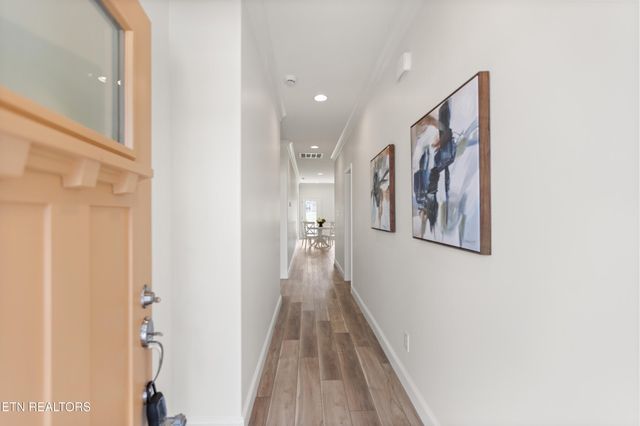 7330 Whispering Creek Lane, Powell, TN 37849