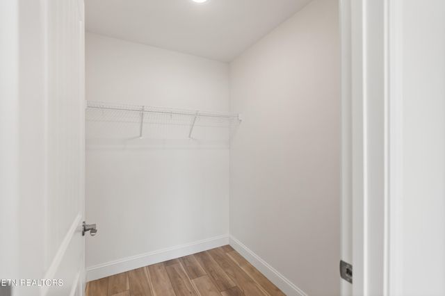 7330 Whispering Creek Lane, Powell, TN 37849