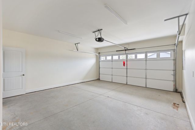 7330 Whispering Creek Lane, Powell, TN 37849