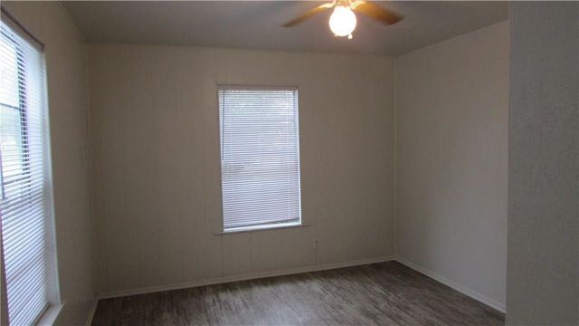 333 Nursery Lane, Fort Worth, TX 76114