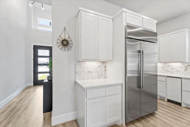 28 Clearview Terrace Place, Tomball, TX 77375