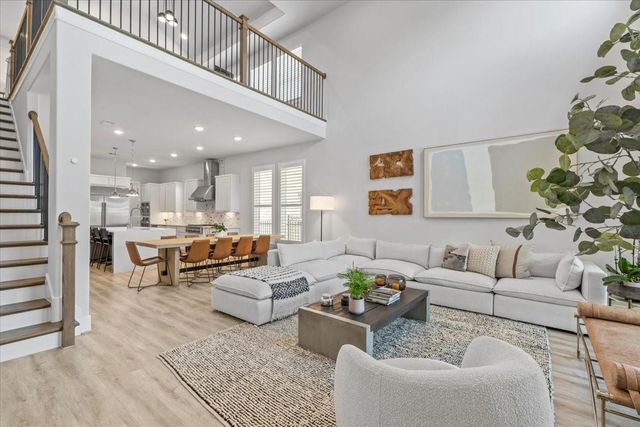 28 Clearview Terrace Place, Tomball, TX 77375
