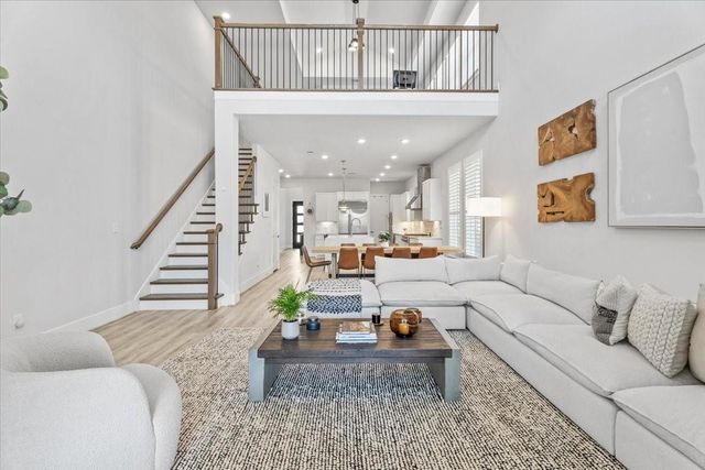 28 Clearview Terrace Place, Tomball, TX 77375