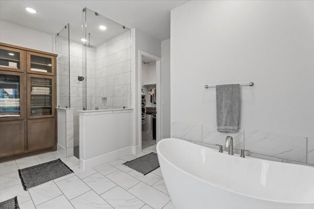 28 Clearview Terrace Place, Tomball, TX 77375
