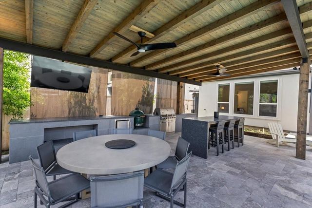 28 Clearview Terrace Place, Tomball, TX 77375