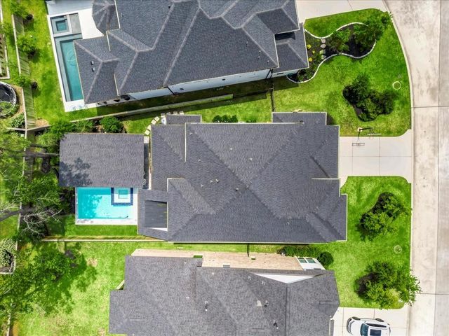 28 Clearview Terrace Place, Tomball, TX 77375