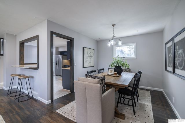 9605 Ruggles Street, Omaha, NE 68134