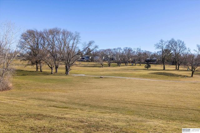 9605 Ruggles Street, Omaha, NE 68134