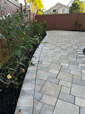 19 Bronco Street, Trabuco Canyon, CA 92679