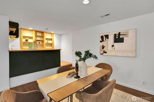 16825 17th Avenue SE, Bothell, WA 98012