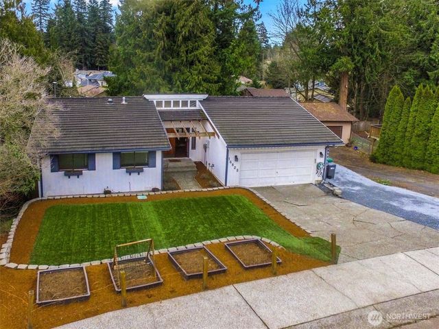 16825 17th Avenue SE, Bothell, WA 98012