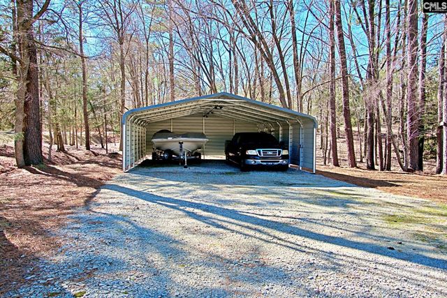 2550 Lake Rd, Ridgeway, SC 29130