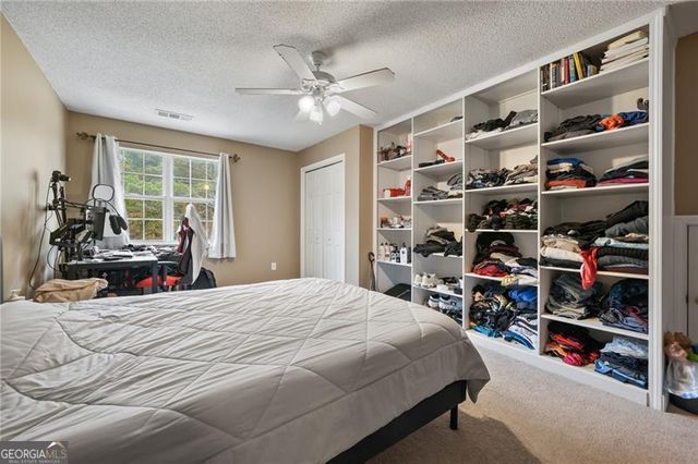 5303 Meadows Lake Crossing, Powder Springs, GA 30127