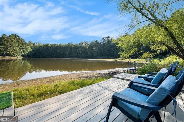 5303 Meadows Lake Crossing, Powder Springs, GA 30127