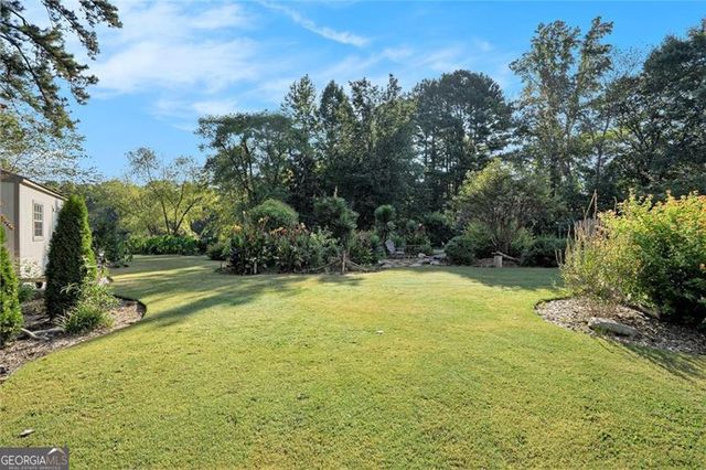 5303 Meadows Lake Crossing, Powder Springs, GA 30127