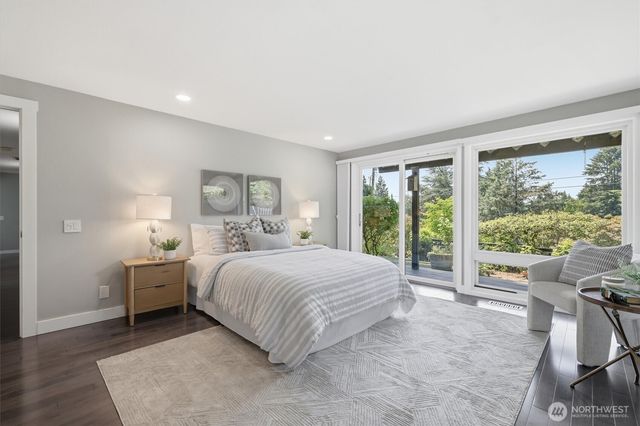 4802 111th Avenue NE, Kirkland, WA 98033