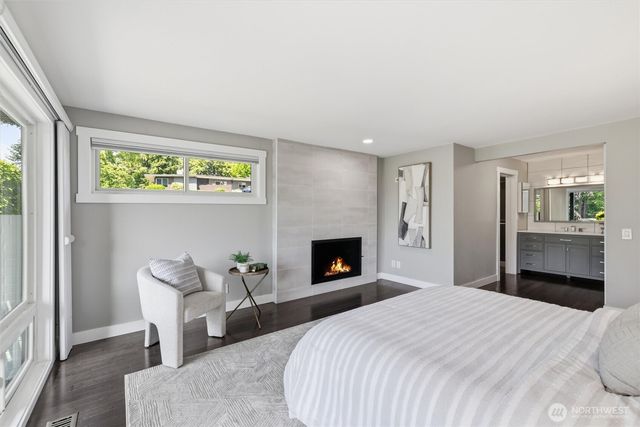 4802 111th Avenue NE, Kirkland, WA 98033