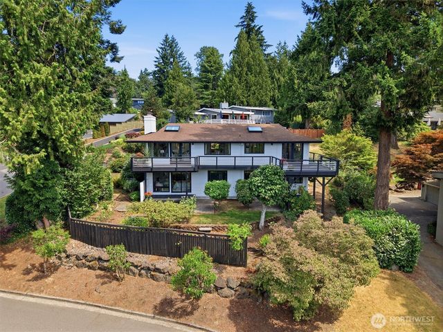 4802 111th Avenue NE, Kirkland, WA 98033