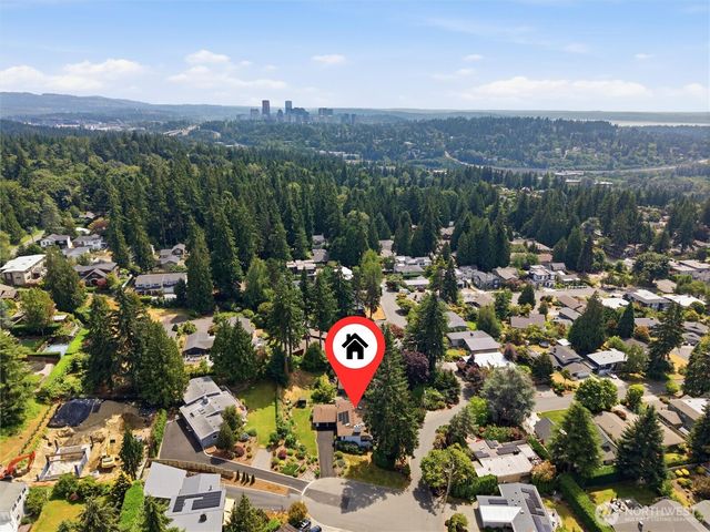 4802 111th Avenue NE, Kirkland, WA 98033