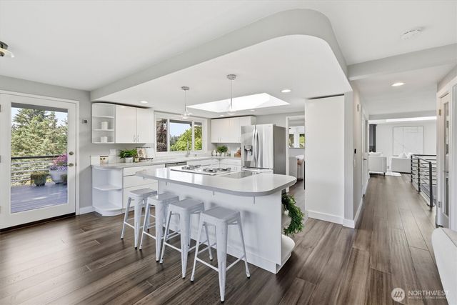 4802 111th Avenue NE, Kirkland, WA 98033