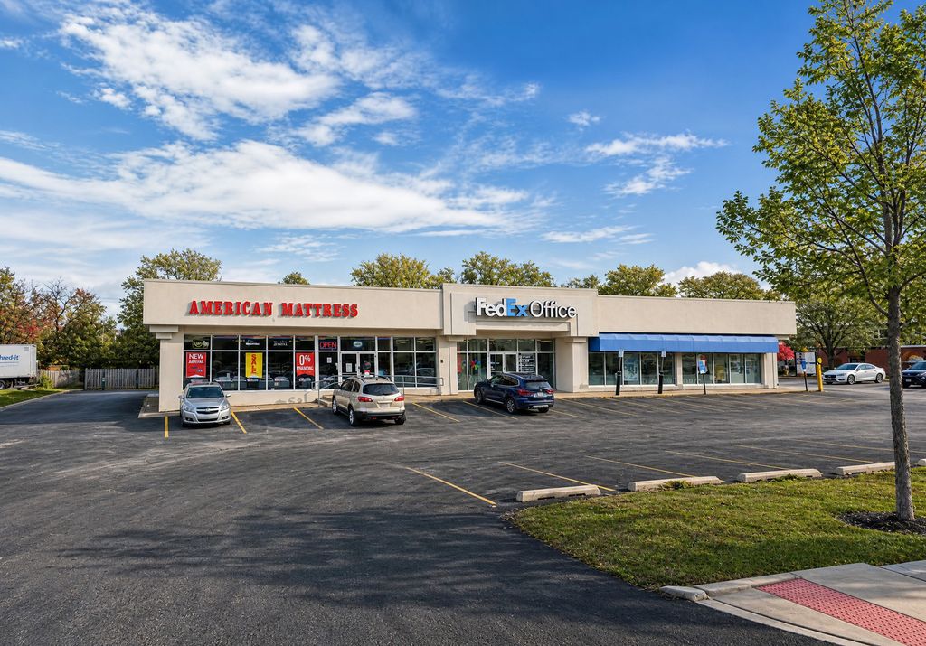 5725 S La Grange Road, Countryside, IL 60525