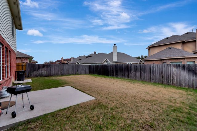 332 Mystic River Trail, Fort Worth, TX 76131